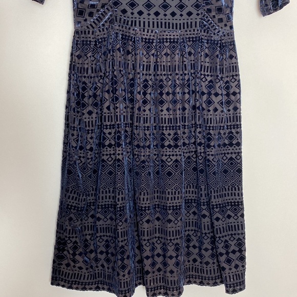 Meadow Rue Anthropologie navy burnout velvet dress size XS NWT - Picture 4 of 7